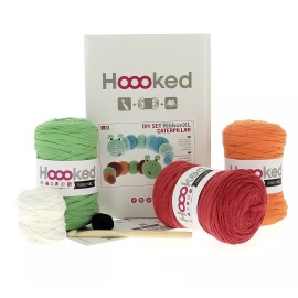 Hoooked DIY Crochet Kit  Caterpillar Clark PAK118