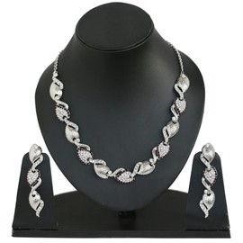 Touchstone Juego de collar de diamantes austriacos de plata y morado para mujer