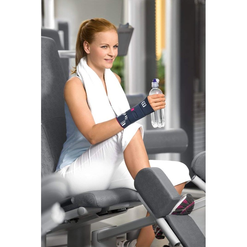 Medi Manumed Active Knit Wrist Support Right (Sand) Small