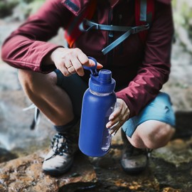 EALGRO 32 oz Glass Water Bottle with Straw and Handle, Sports Motivational Water Flask with Silicone Sleeve, Large Leakproof Water Flask Cup with Time Marker for Travel, Gym, Dark Blue