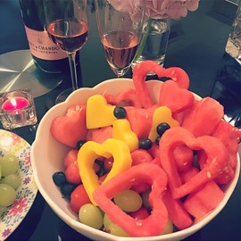 XGAKWD Heart Cookie Cutter Set - 5 Piece - 4", 3 2/5", 2 3/4", 2 1/5", 1 5/8", Heart Shaped Biscuit Cutters