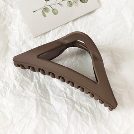 MILANA Hair Clip, Large, Triangular Hair Claw Barrette, Women's Hair Accessory, Elegant, Cute, Lightweight, Strong Hold, Hair Clip, Korean Style, Daily Use, Bathing, Office, Going Out, Wedding