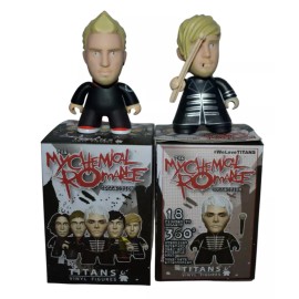 Titans Set of 2 TITANS The My Chemical Romance 2017 MCR Bob Bryar 3" Vinyl Figures