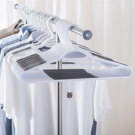 Ollieroo 30 Pack Bendable Plastic Hangers Light-Weight Non-Slip Clothes/Suit Hangers(Grey)