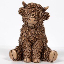 Lesser & Pavey Hughie Highland Cow Decor Figurines & Ornaments For Living Room & Office | Decor Accessories Statues For Indoor & Outdoor | Lovely Gifts for Women & Men