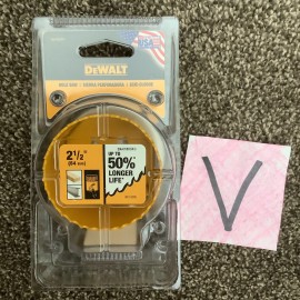 DeWALT DAH180040 Bi-Metal Hole Saw - 2-1/2"