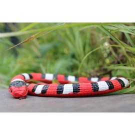 SWAXIGON Snake - Realistic Fake Rubber Snake Toy - Small Animals Figures Plastic Snakes - from 3 Years Children Gift 90 cm (Red)