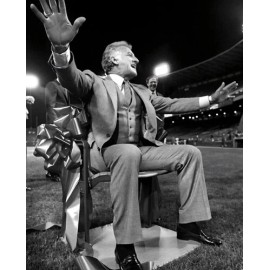 Milwaukee Brewers Bob Uecker Photo 2