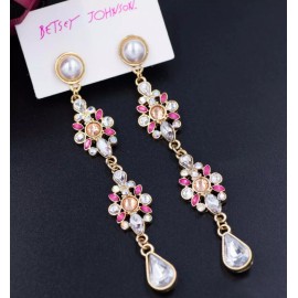 Betsey Johnson Elegant FLOWER Pink Chandelier Rhinestone JEWELS Betsey Johnson Dangle Earrings