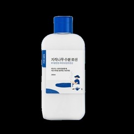 Round Wrap for Men Birch Moisture Lotion 200ml Moisture Soothing Vitahyaluronic Acid / 라운드랩 포 맨 자작나무 수분 로션 200ml 수분진정 비타히알루론산