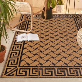 SAND MINE SAND MINE Reversible Mats, Plastic Straw Rug, Modern Area Rug, Large Floor Mat and Rug for Outdoors, RV, Patio, Backyard, Deck, Picnic, Beach, Trailer, Camping (4' x 6', Brown & Black)