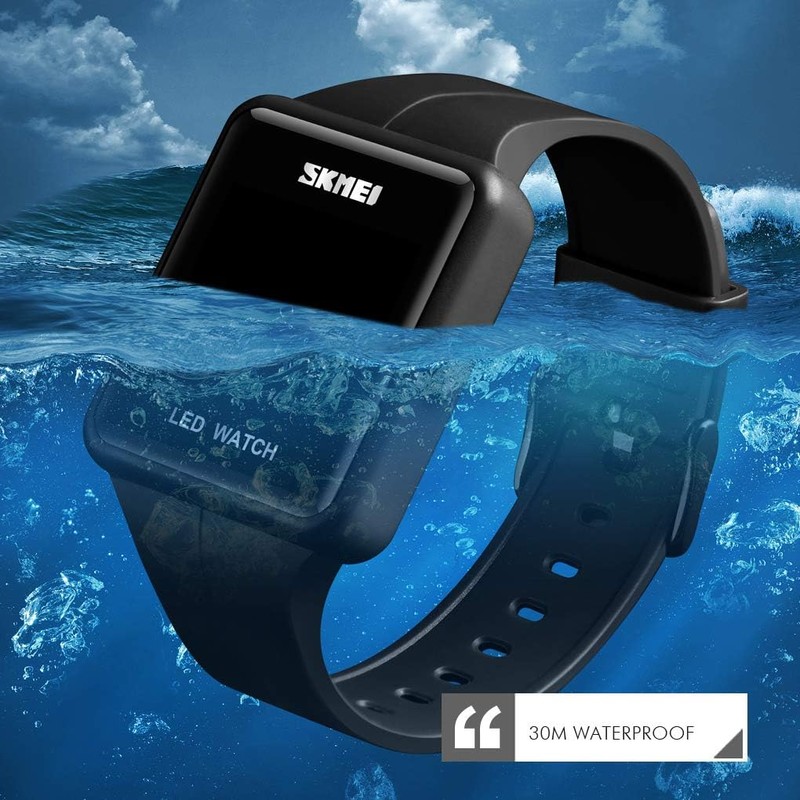 Gosasa Large Face LED Digital Watch Date Time 3Bar Waterproof