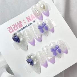 Princess Bora's Dignity Handmade Nail Tips - Almond / 보라 공주의 품격 수제네일팁 - 아몬드