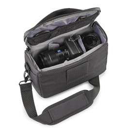 CULLMANN - 90370 - Malaga Maxima 70 Camera bag with large pocket opening, black - Inside dimensions: 225x135x90mm - Suitable for: one large CSC camera with lens - Material: 450D Rip-Stop Polyester
