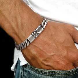 LCTrusttmor Gahna Skull Bracelet for Men, Essential Oil Diffuser Bracelet, Stainless Steel Scent Perfume Wrist Hand Chain, Punk Gothic Jewelry Gifts for Him, Length 8.9 Inches