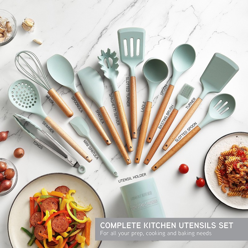 Country Kitchen Non Stick Silicone Utensil Set with Rounded Wood