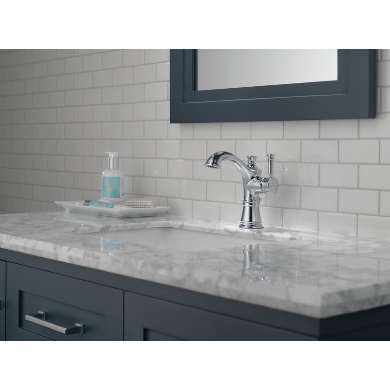 Delta 15757LF Valdosta Bathroom Faucet, Chrome