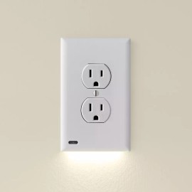 SnapPower GuideLight 2 - Night Light - Outlet Wall Plate With LED Night Lights - White Decor