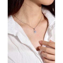 Candyfancy Snowflake Necklace Women's 925 Silver Chain with Snowflake Pendant for Women and Girls Crystal Zirconia Necklace, Jewellery Gift for Christmas, Cubic Zirconia, No Gemstone