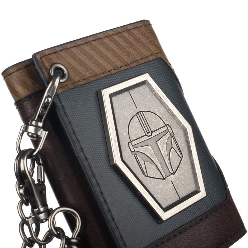 Bioworld The Mandalorian Chain Wallet with Metal Shield