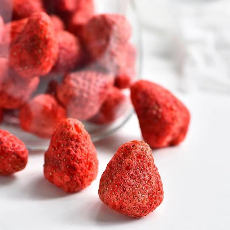 Dried Strawberries 5.29oz Strawberry Crisps Fruit Snacks Dried Fruit Crispy