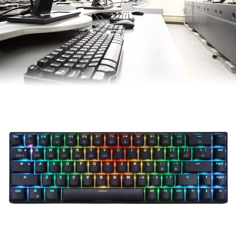 Wireless 2.4 G Mechanical Keyboard Black 68 Keys RGB Dynamic
