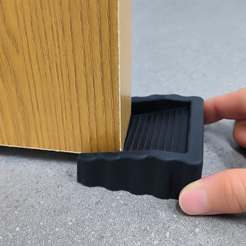 Rubber Door Stoppers Wedge,Bidirectional Door Stops,Small Size Cube Doorstop,Black，2Pack