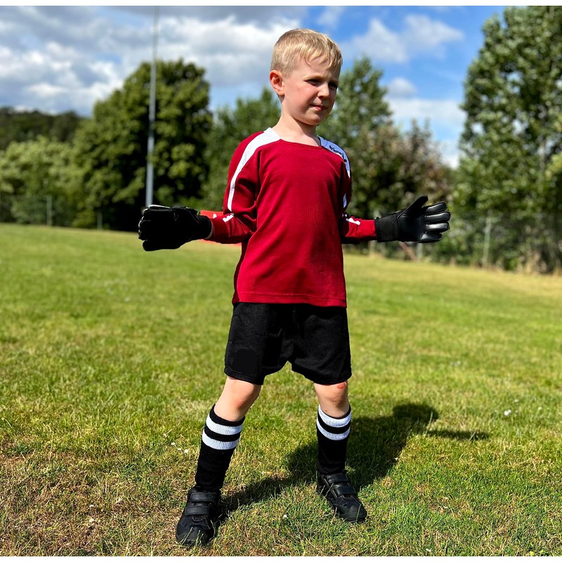 Sportswear Kingdom Football Children's Junior Goalkeeper Gloves with Abrasion-Resistant Coating