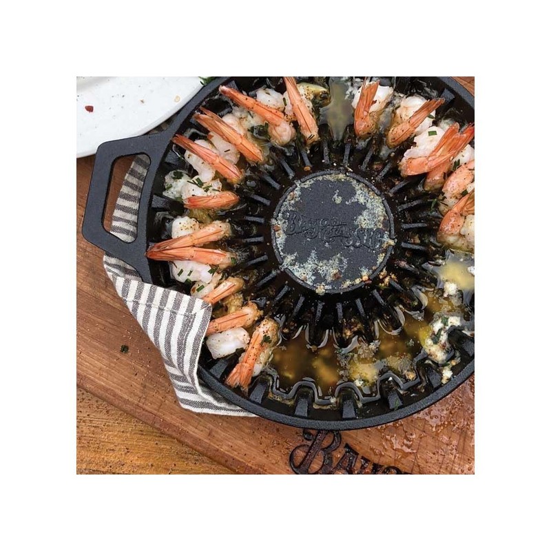 Bayou Classic 7423 Pre-Seasoned Cast Iron Shrimp Pan for Cooking