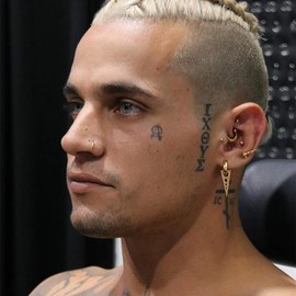 FOCALOOK Earrings for Men Women Huggie Hoop Earrings Stainless Steel Earrings Black Punk Earrings Gold Ear Piercing Ear Jewellery Accessory, Metal, stainless steel, 18 carat gold-plated stainless