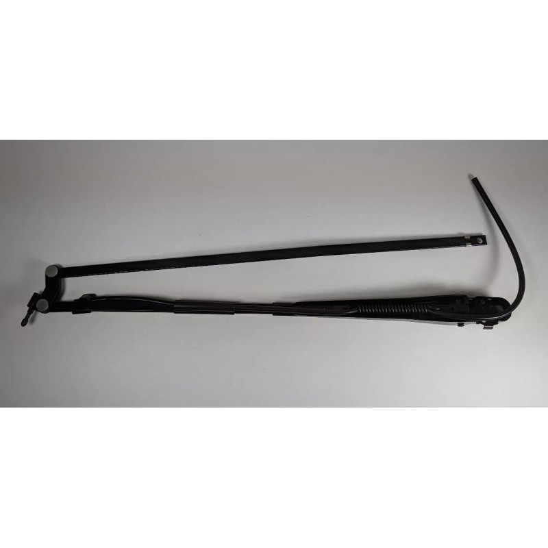 Fleetrite 1665107C1 Navistar Wiper Arm With Washer Hose 15.82"