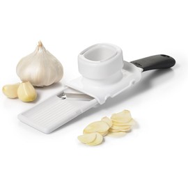 OXO Good Grips - Mandolina, Rebanador de ajo, Blanco