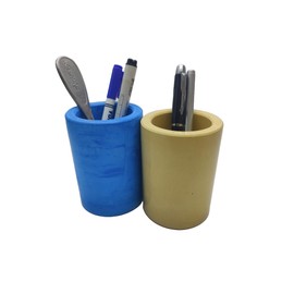 mysangouzi Set of two round pencil holders: blue and yellow, made from concrete