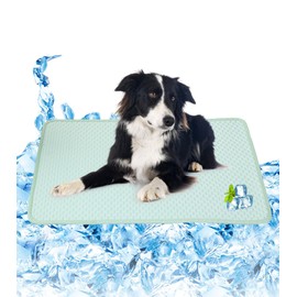 SOMOYA Dogs Cooling Mat Pet Cooling Pads Blanket Sleeping Kennel Mat,Washable Ice Silk Sleep Mat Pad Breathable for Large Dogs Cats (Green, Small (17.7x23.6 in))