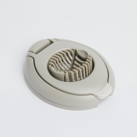 New Talent Slicing Styles Egg slicer Hard Boiled eggs Kitchen helper Dishwasher Safe（Beige）