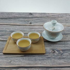 Woonsoon Jingdezhen Chinese Tea Set Porcelain Service Gaiwan Tea Cups Mug of Tea Ceremony Teapot,One Teapot and Three Cups Bone Kung Fu Tea Ceremony Party Home Office Décor（auspicious clouds）