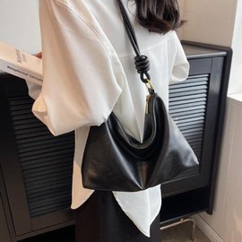 Large Retro Style Ladies Leather Crossbody Bag with  Bucket Purse for Women, Perfect for Traveling Adjustable Guitar Strap - Color: Black