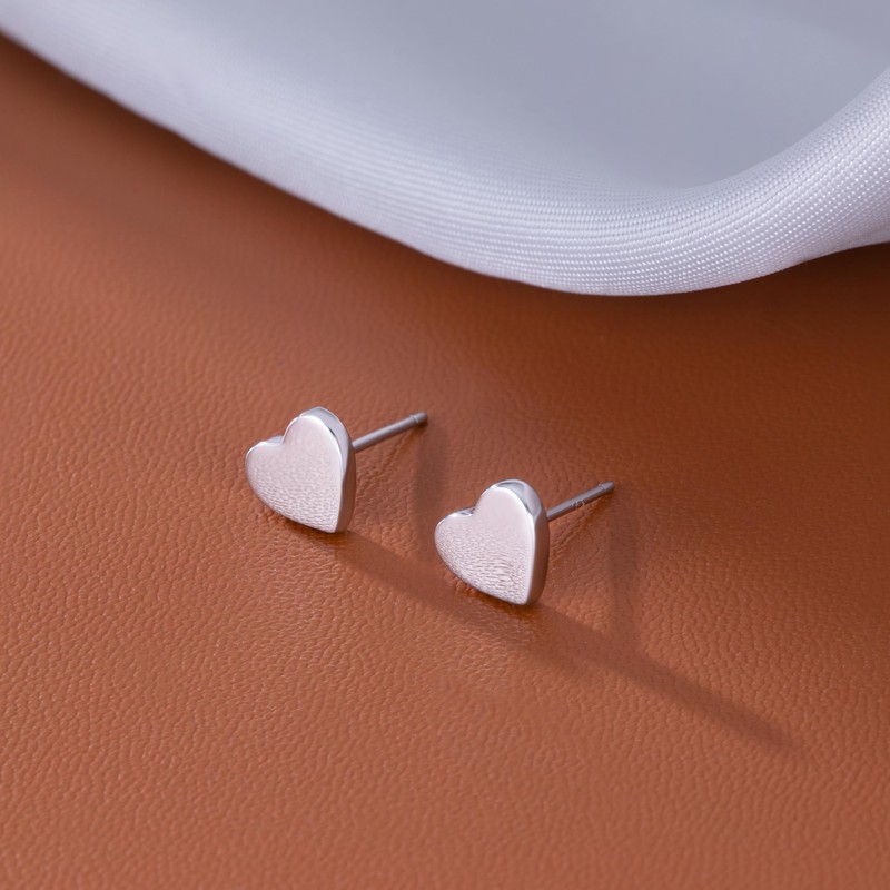 Reffeer Solid 925 Sterling Silver Small Heart Stud Earrings for