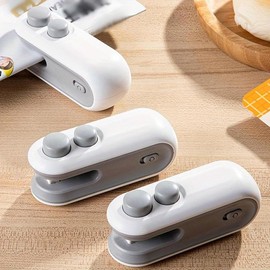 2 in 1 Mini Sealing & Cutting Machine, Portable USB Rechargeable Snack Sealing Machine, Handheld Heat Sealing Device for Snack & Food Storage