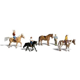 WOODLAND SCENICS A2159 Horseback Riders N WOOU2159