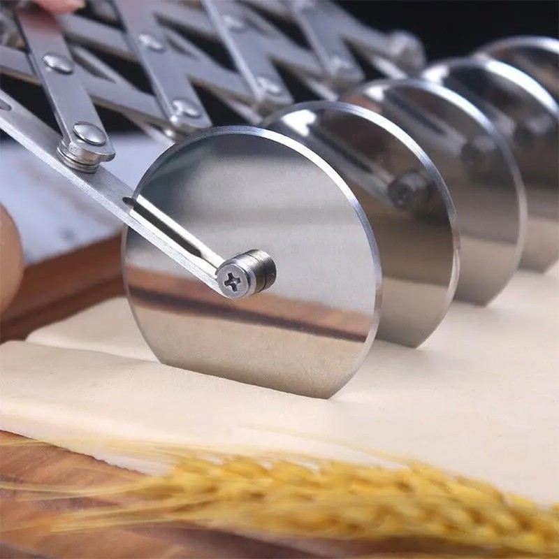 Pizza Wheel Cutter with 5 Wheels and Handle, Pizza Cutters