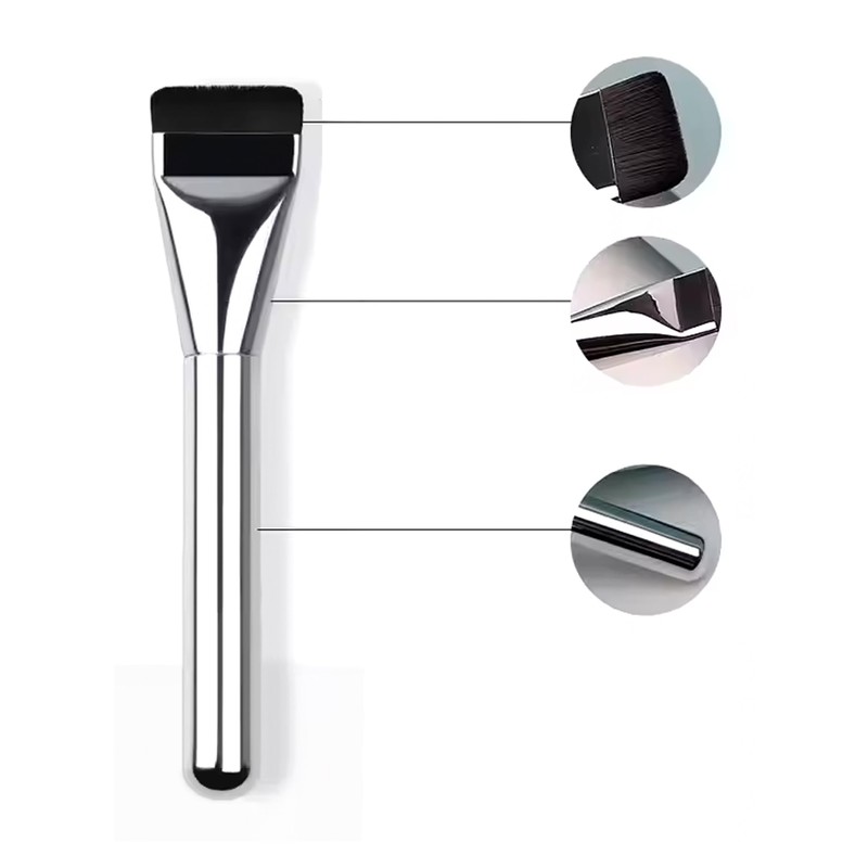 INTER-ESQUE Foundation Pinsel - Foundation Brush - Aluminium