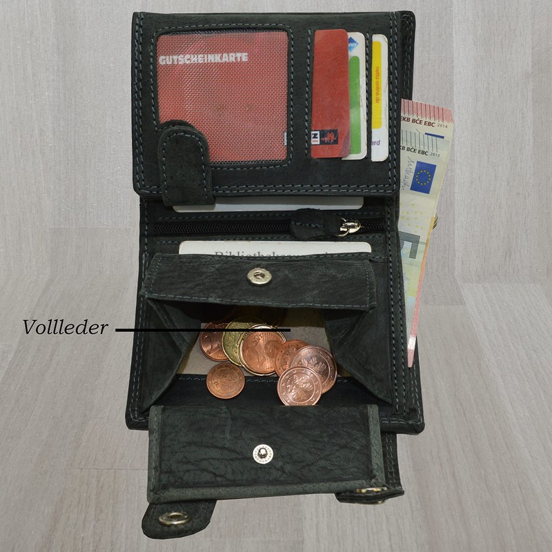 Roberto Leather Wallet with Chain Smooth Leather Design with RFID