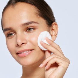 L'Oréal Paris Make-Up Entferner, Gesichtsreinigung speziell für langanhaltendes und wasserfestes Augen- und Lippen Make-up, Für empfindliche Augen geeignet, 1 x 125ml