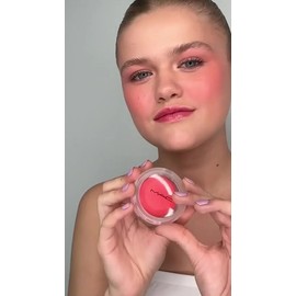 Rubor en Crema MAC Glow Play Cushiony Blush Groovy Natural Luminoso Textura Cremosa
