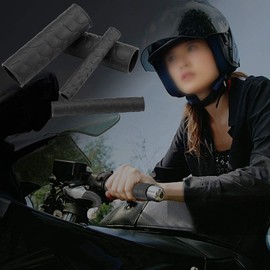 1 Pair Universal Motorcycle Rubber Non-Slip Soft Rubber Handlebar Grips Cover + Brake Lever Cover Suitable for Handlebars with 30 mm Diameter (Black)