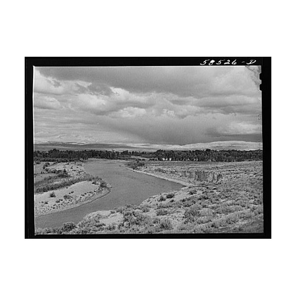 HistoricalFindings Photo: Snake River Valley,Wyoming,WY,Farm Security Administration,Marion P. Wolcott