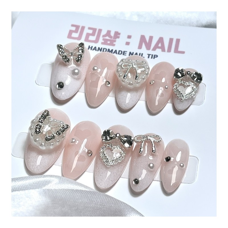 White Butterfly Handmade Nail Tips - Oval / 화이트 버터플라이