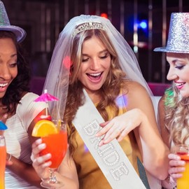 TIutmivo Bride Sash, Bride to Be Sash, Sash for the Bride, Bachelorette Party Accessories, Hen Party Accessories, Bachelorette Party Accessories, Bachelorette Party Women Hen Party Decoration, White