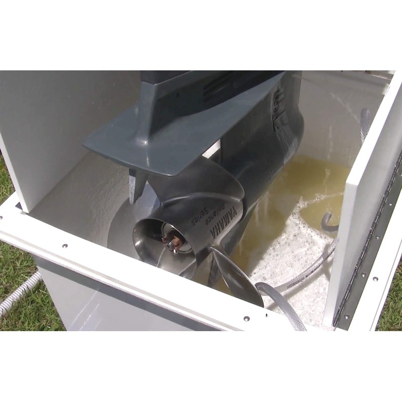 Hammerhead M2128, Marine Descaler, Gallon Bottle 1/Case